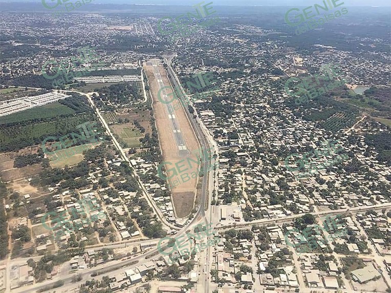 lazaro cardenas airport map-cover-image